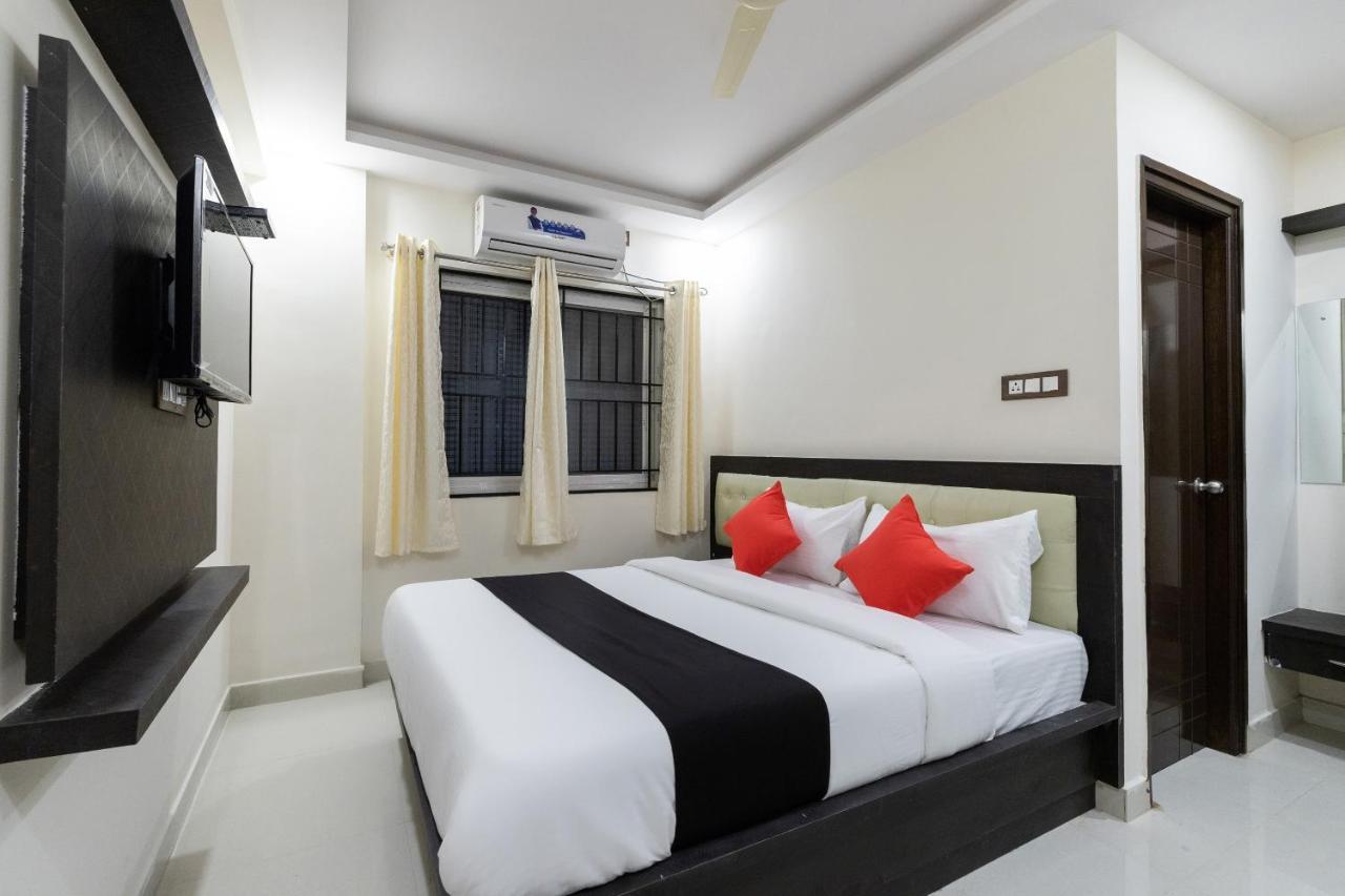 Capital O Regal Suites Bangalore Eksteriør bilde