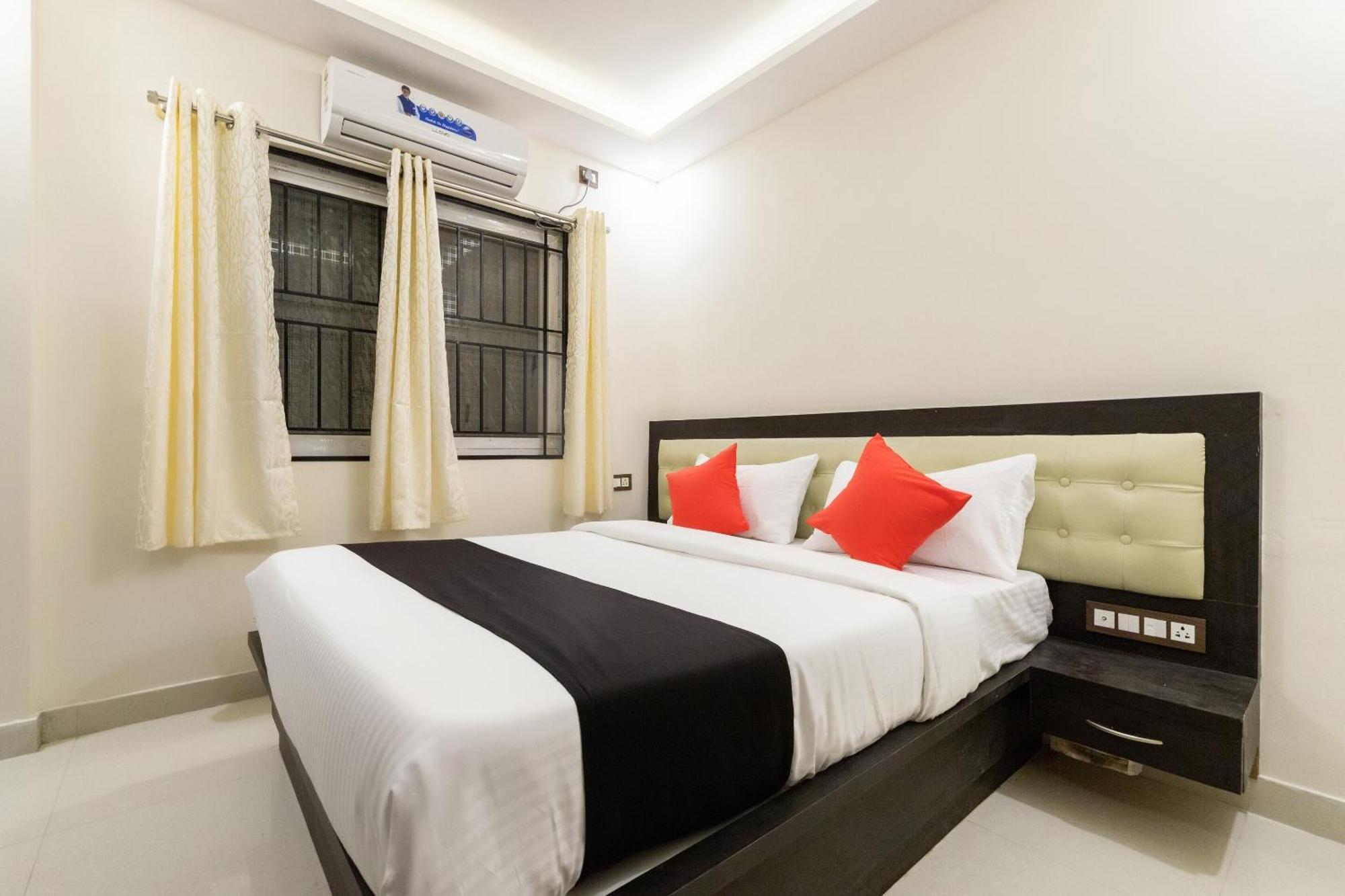 Super Capital O Choice Regal Suites Near Ragigudda Sri Prasanna Anjanayeswamy Temple Bangalore Eksteriør bilde